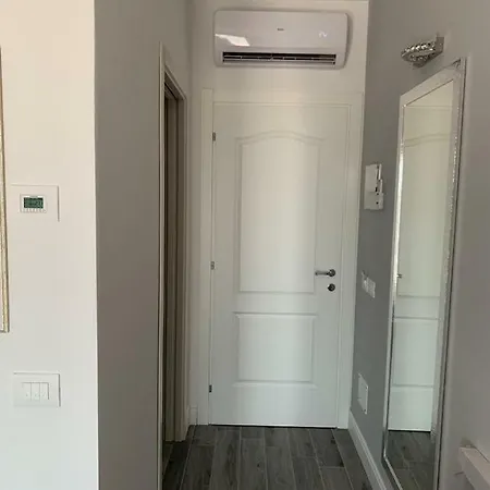Luxury Guest house *