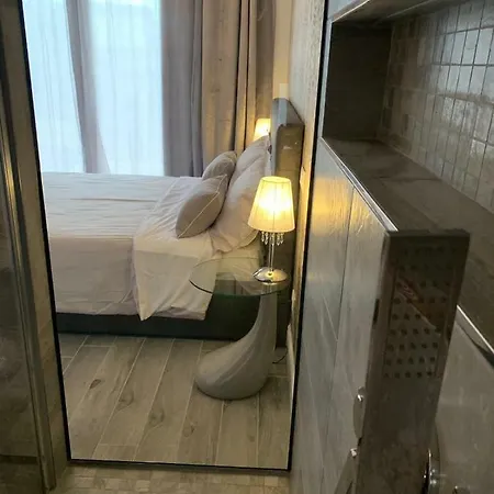 Luxury 4*
